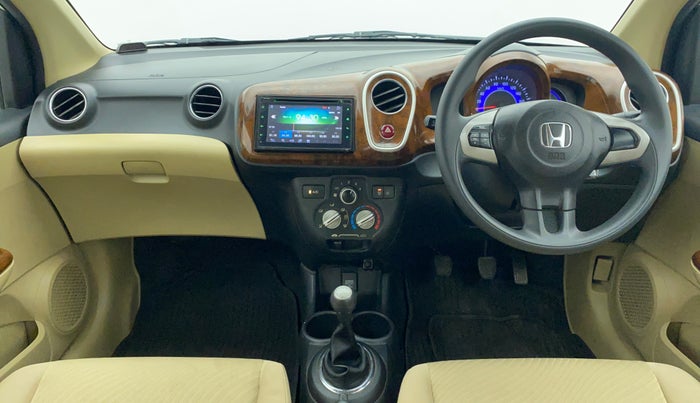 2015 Honda Mobilio 1.5 V I DTEC, Diesel, Manual, 9,69,664 km, Dashboard View