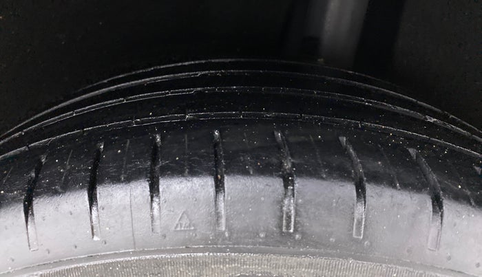 2018 Maruti Baleno ZETA PETROL 1.2, CNG, Manual, 53,715 km, Left Rear Tyre Tread
