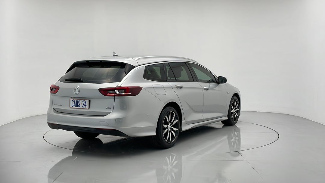 2019 Holden Commodore Rs, Automatic, 55631 km, Right Back Diagonal (45- Degree) View