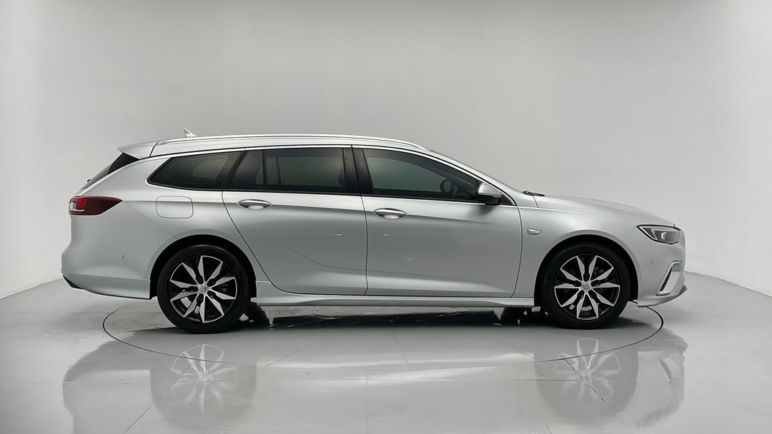 2019 Holden Commodore Rs, Automatic, 55631 km, Right Side View