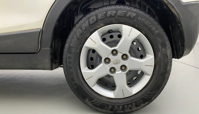 2019 Mahindra XUV300 1.5 W6 MT, Diesel, Manual, 73,403 km, Left Rear Wheel