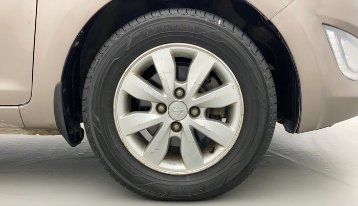 2013 Hyundai i20 SPORTZ 1.2 VTVT, Petrol, Manual, 91,476 km, Right Front Wheel