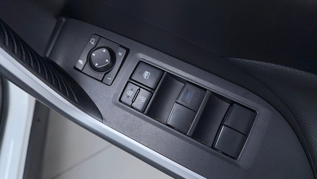 Drivers Side Door Panel Controls