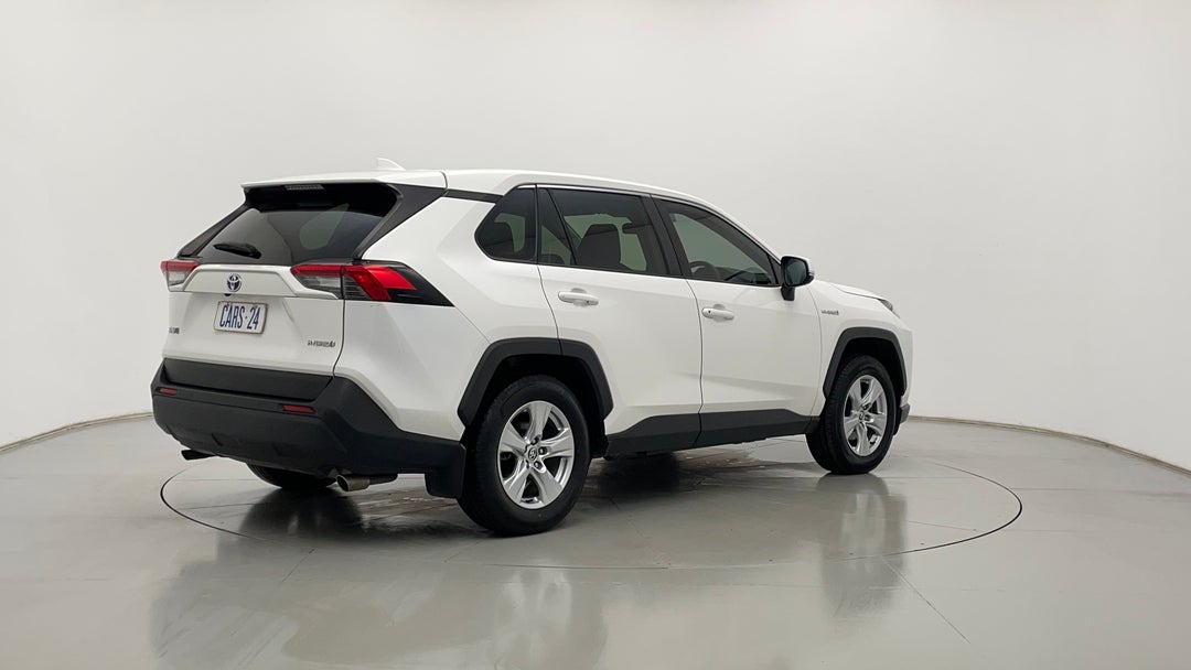 Right Back Diagonal (45- Degree) View