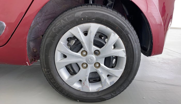 2016 Hyundai Grand i10 SPORTZ 1.2 KAPPA VTVT, Petrol, Manual, 68,577 km, Left Rear Wheel