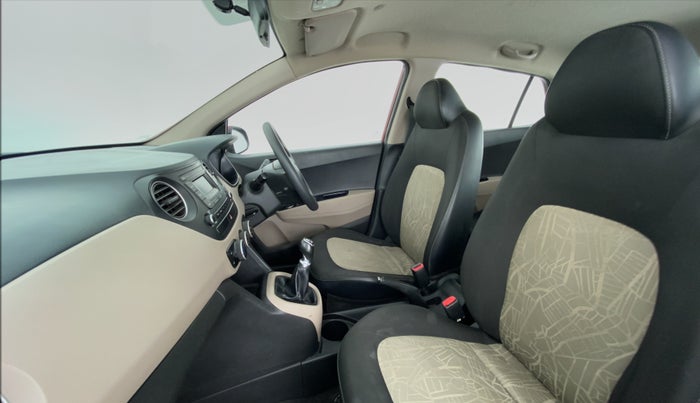 2016 Hyundai Grand i10 SPORTZ 1.2 KAPPA VTVT, Petrol, Manual, 68,577 km, Right Side Front Door Cabin
