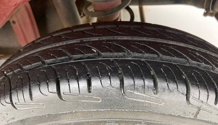 2018 Maruti Alto 800 LXI, Petrol, Manual, 62,496 km, Left Rear Tyre Tread