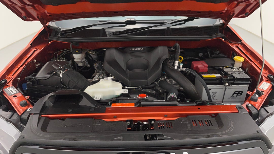 Open Bonnet (Engine)