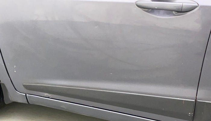 2016 Hyundai Grand i10 SPORTZ 1.2 KAPPA VTVT, Petrol, Manual, 36,116 km, Front passenger door - Minor scratches