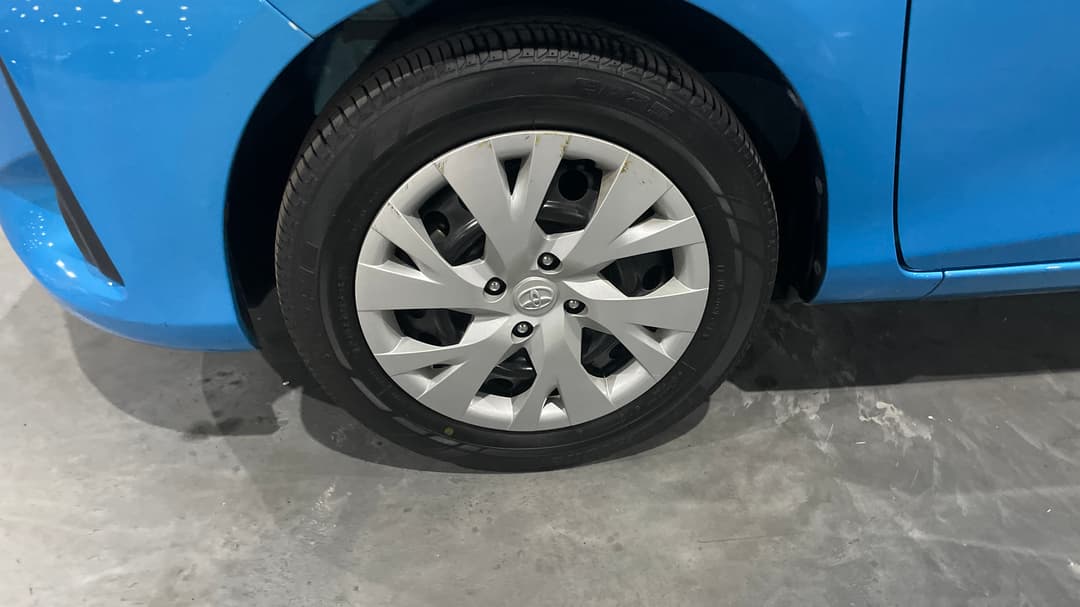 2018 Toyota Yaris Ascent, Automatic, 40721 km, Left Front Wheel