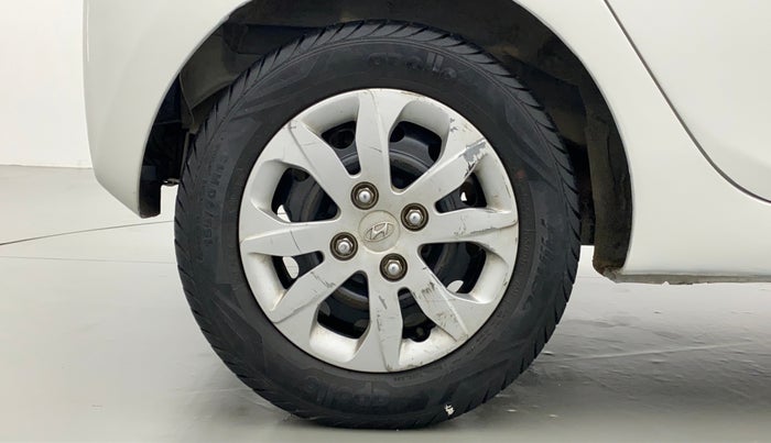 2015 Hyundai Eon MAGNA PLUS, Petrol, Manual, 38,231 km, Right Rear Wheel