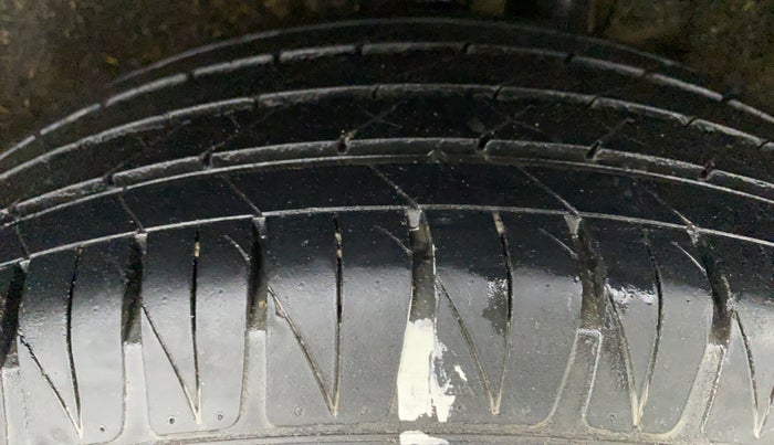 2019 Maruti Vitara Brezza ZDI, Diesel, Manual, 35,881 km, Left Rear Tyre Tread