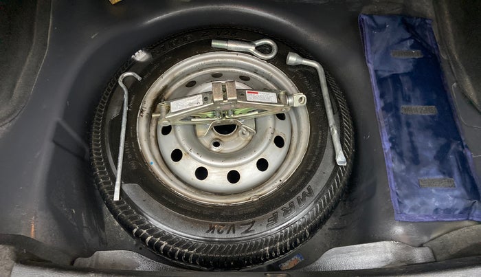 2015 Maruti Swift Dzire LDI BS IV, Diesel, Manual, 72,225 km, Spare Tyre