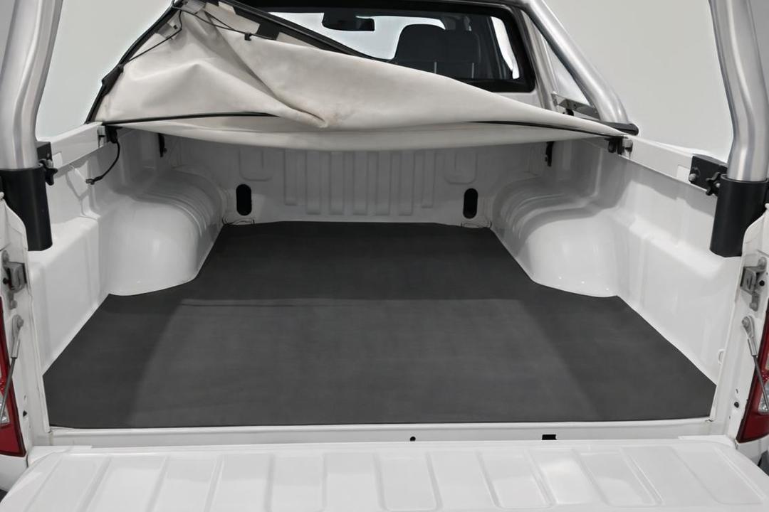 2017 Holden Colorado Ltz (4x4), Automatic, 120682 km, Boot Inside View