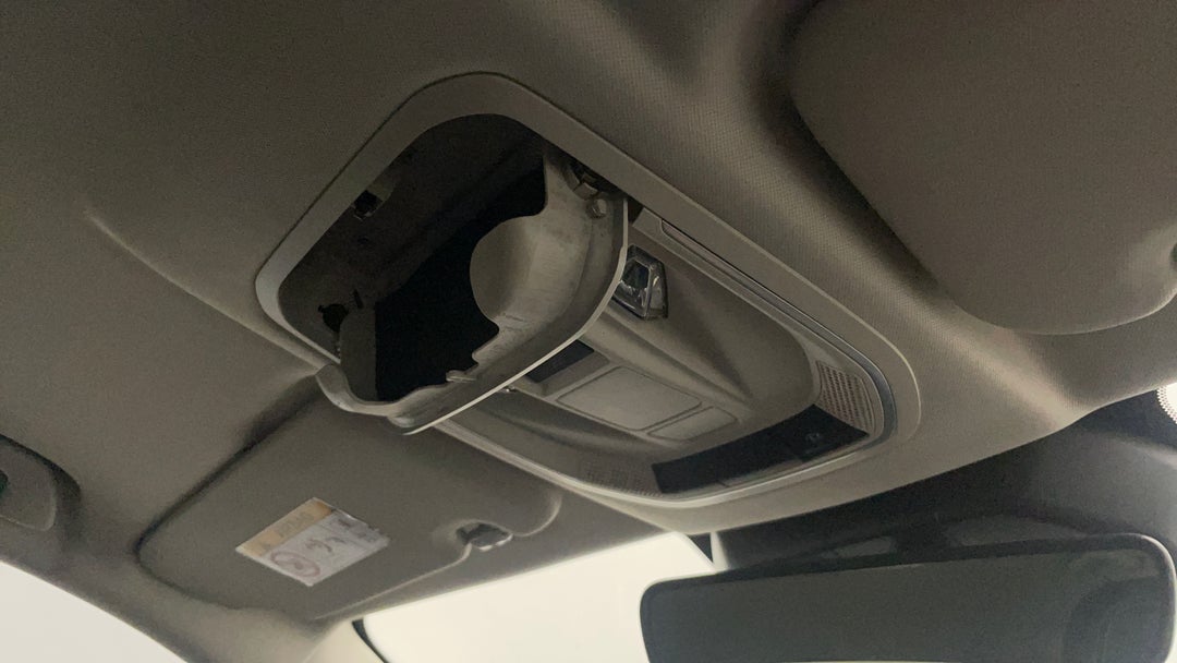 On-Roof Controls/Sunglass holder