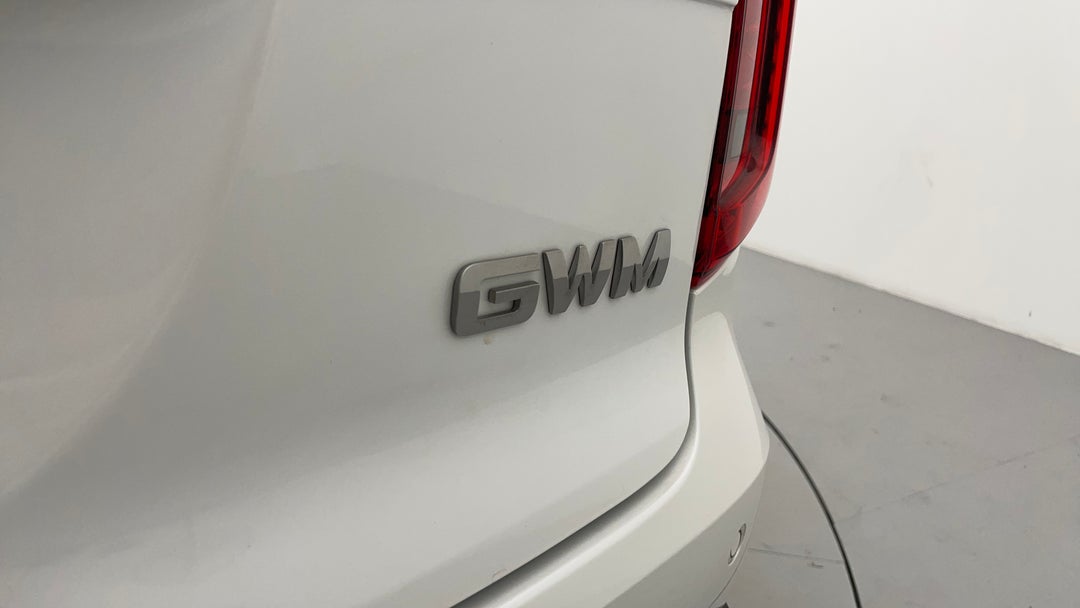 Badge (Boot Right Side)