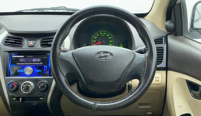 2016 Hyundai Eon ERA PLUS, Petrol, Manual, 16,854 km, Steering Wheel Close Up