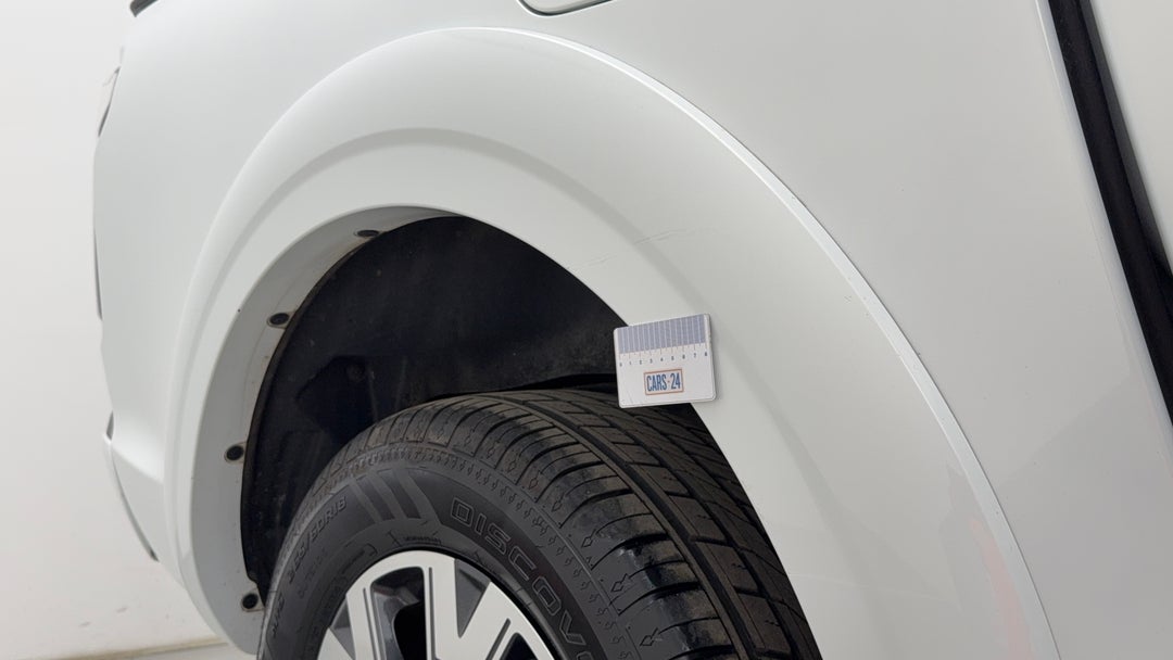 Quarter Panel Rear RHS Scratch