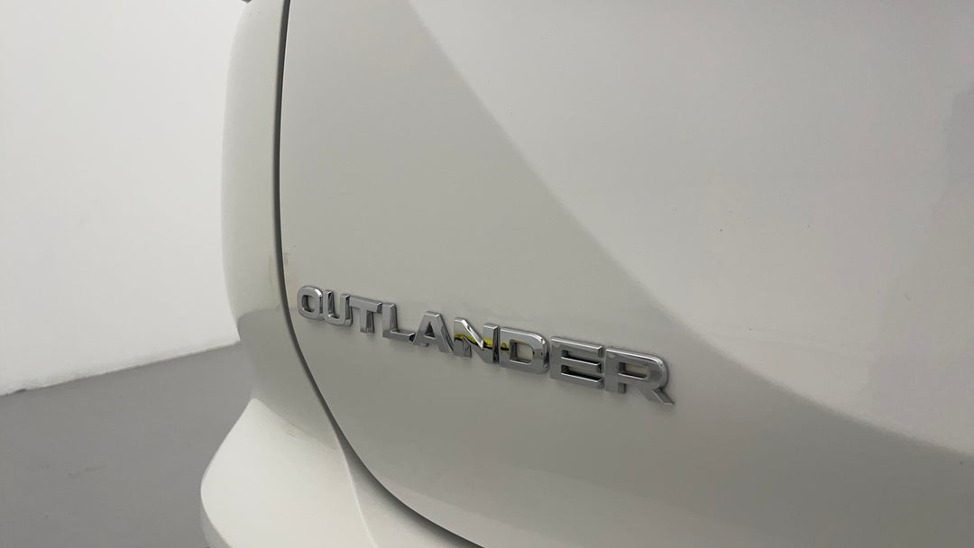 Badge (Boot Left Side)