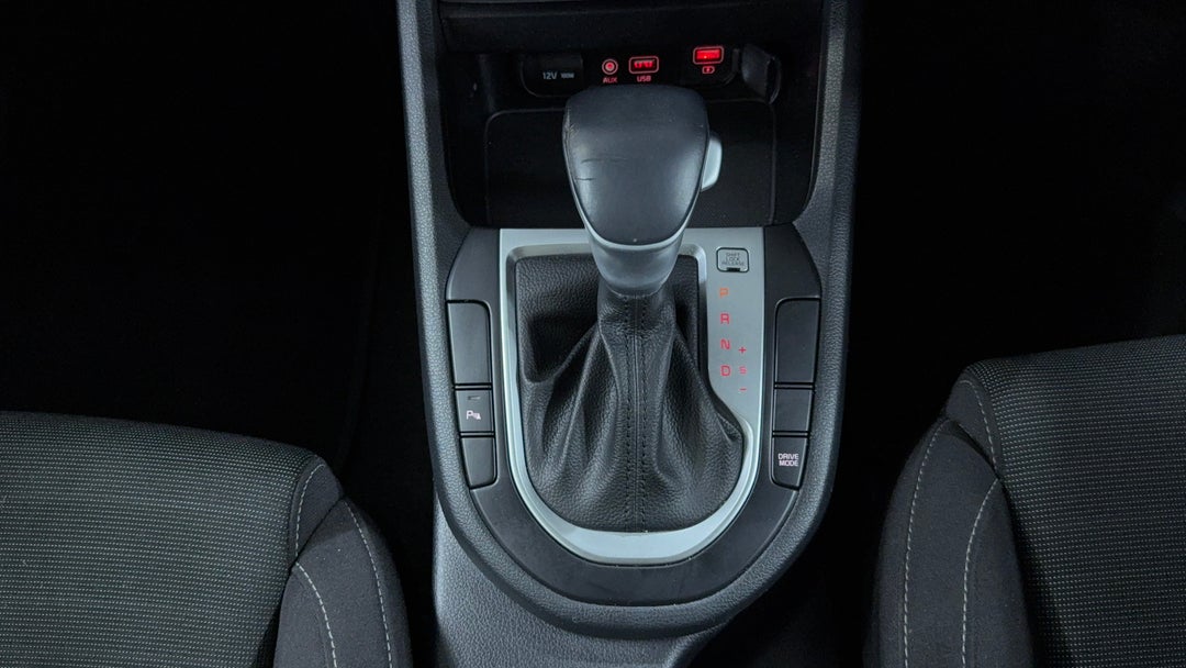 2021 Kia Cerato Sport, Automatic, 34749 km, Gear Lever 