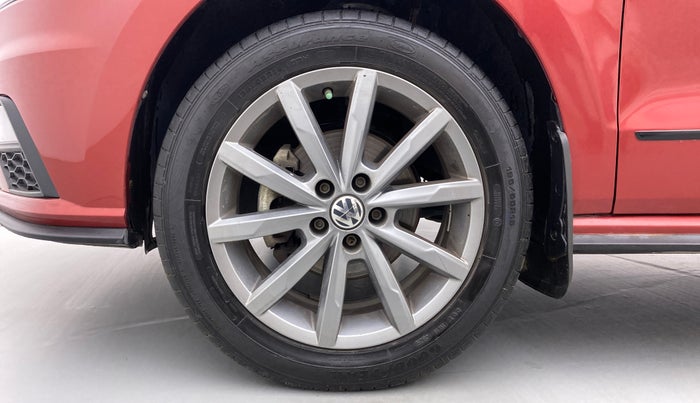 2020 Volkswagen Polo HIGHLINE PLUS 1.0 TSI MT, Petrol, Manual, 27,313 km, Left Front Wheel