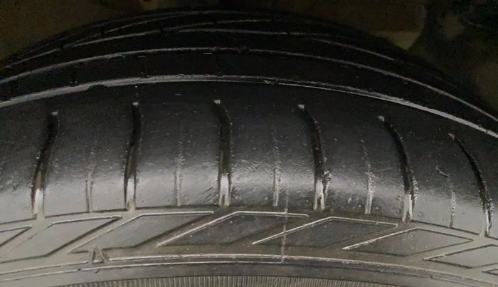 2019 Hyundai Creta SX 1.6 PETROL, Petrol, Manual, 56,549 km, Right Front Tyre Tread