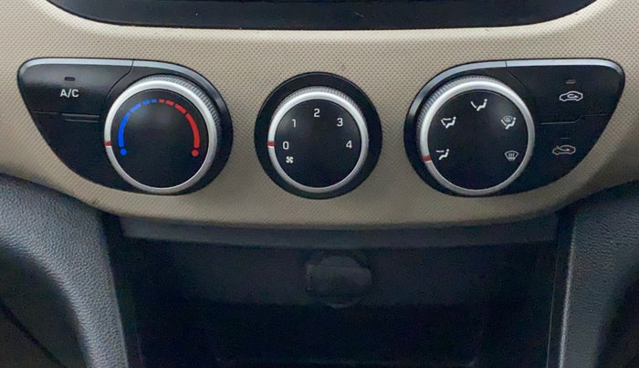 2015 Hyundai Grand i10 MAGNA 1.2 KAPPA VTVT, Petrol, Manual, 41,226 km, Dashboard - Air Re-circulation knob is not working
