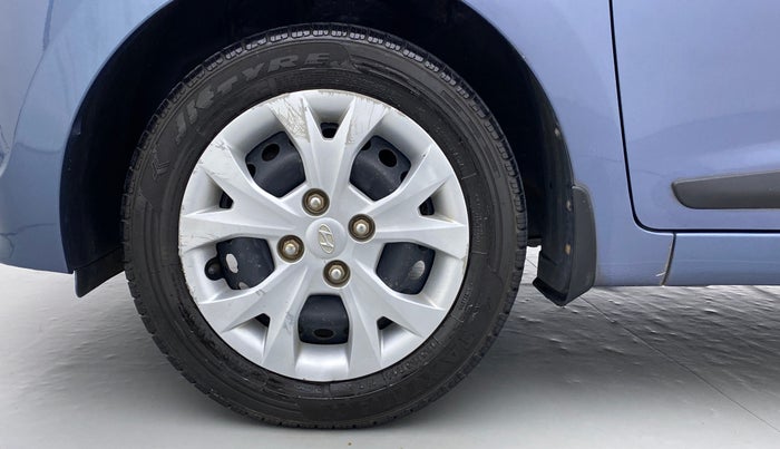 2016 Hyundai Grand i10 SPORTZ 1.2 KAPPA VTVT, Petrol, Manual, 62,920 km, Left Front Wheel