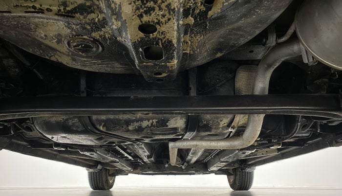 2015 Maruti Swift VDI ABS, Diesel, Manual, 1,04,763 km, Rear Underbody