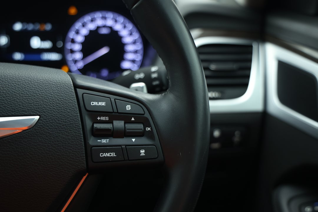 2015 Hyundai Genesis Genesis, Automatic, 117103 km, Cruise Control