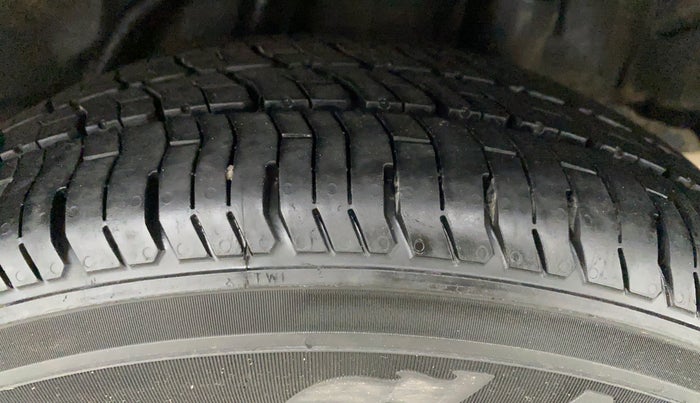 2014 Honda Amaze 1.2 SX MT I VTEC, Petrol, Manual, 55,379 km, Left Rear Tyre Tread