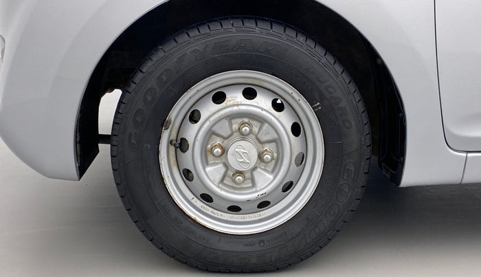 2012 Hyundai Eon D LITE PLUS, Petrol, Manual, 26,678 km, Left Front Wheel