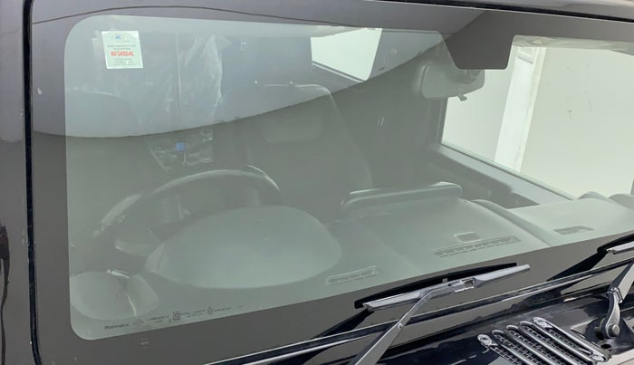 2021 Mahindra Thar LX D 4*4 MT HT, Diesel, Manual, 45,720 km, Front windshield - Minor spot on windshield