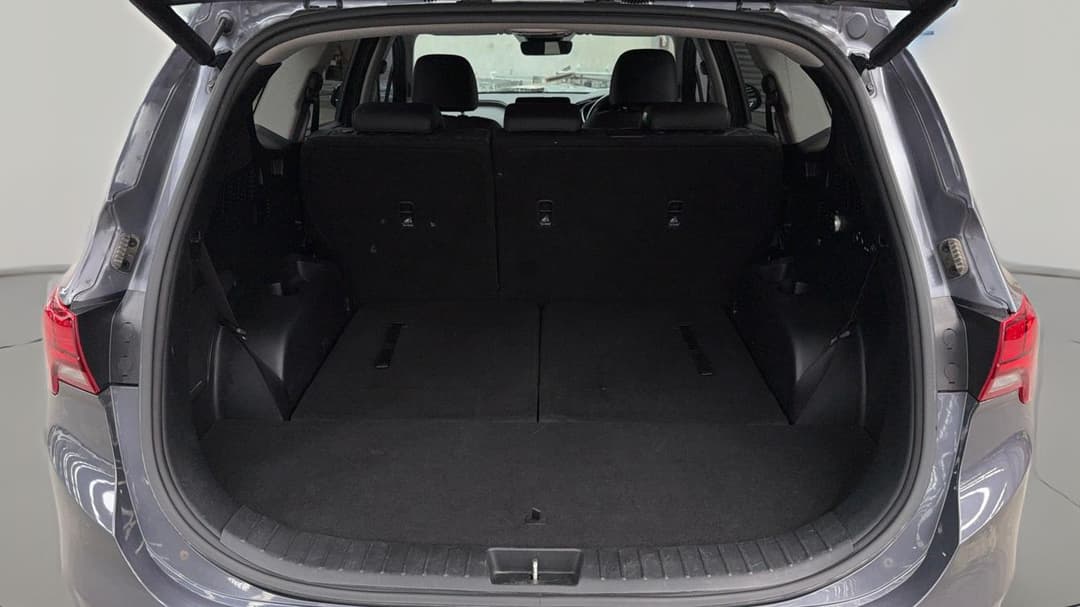 2022 Hyundai Santa Fe Elite Crdi (AWD), Automatic, 103749 km, Boot Inside View