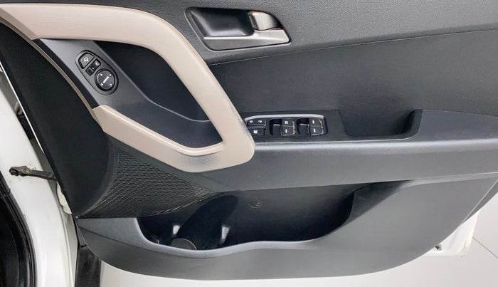 2016 Hyundai Creta SX PLUS 1.6 PETROL, Petrol, Manual, 63,975 km, Driver Side Door Panels Control