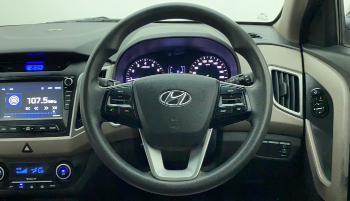 2016 Hyundai Creta SX PLUS 1.6 PETROL, Petrol, Manual, 63,975 km, Steering Wheel Close Up