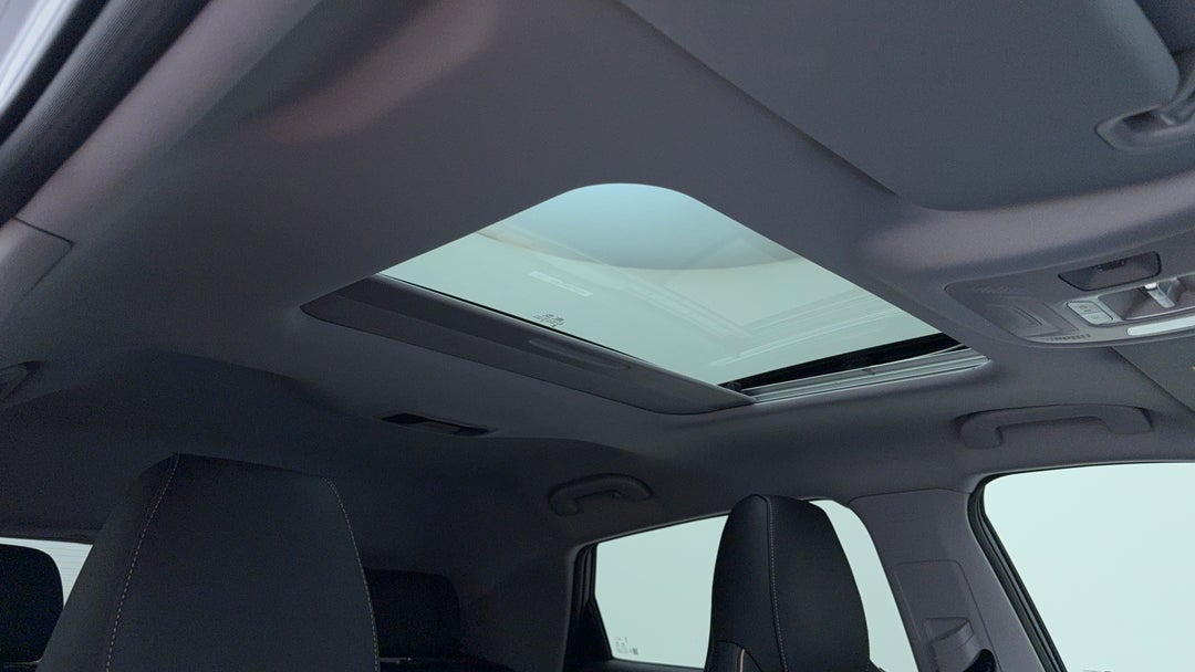 Interior Sunroof/Moonroof
