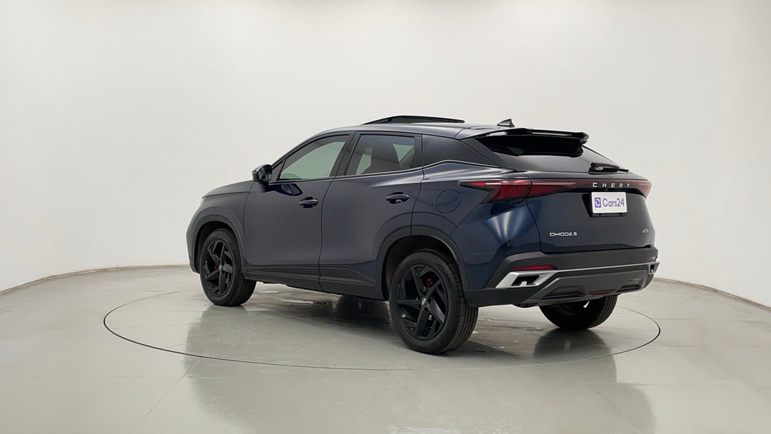 Left Back Diagonal (45- Degree) View