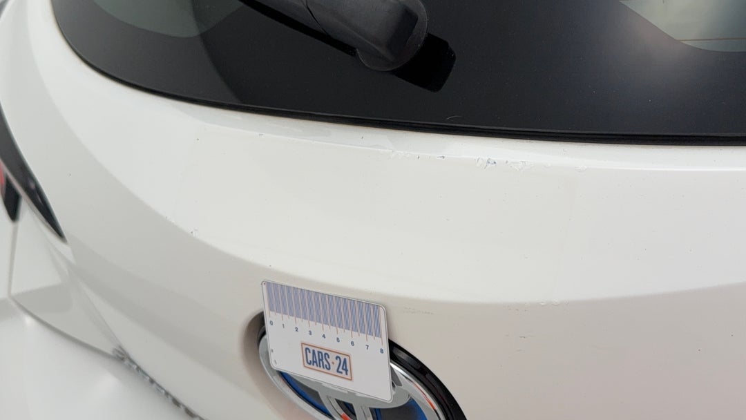 2024 Toyota Corolla Ascent Sport Hybrid, Automatic, 28633 km, Boot / Tailgate Tailgate Chip