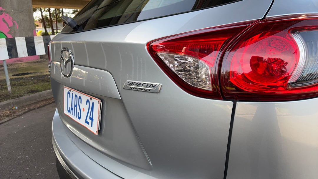 Badge (Boot Right Side)