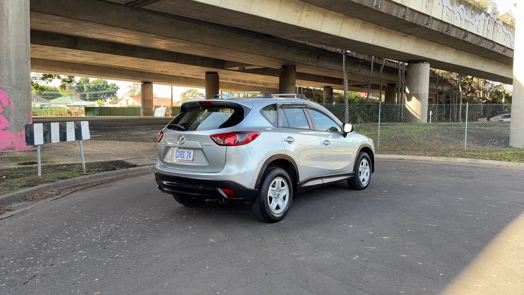 Right Back Diagonal (45- Degree) View