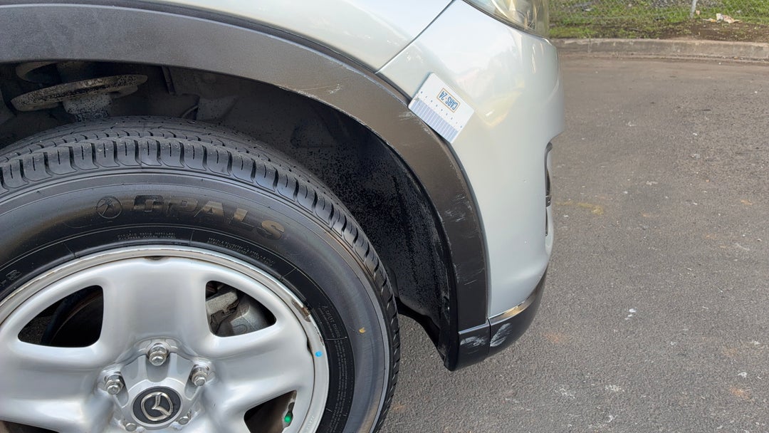 Quarter Panel Front RHS Guard Scratch