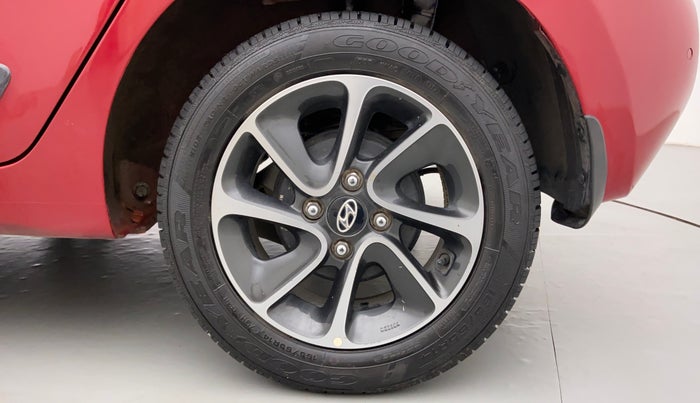 2017 Hyundai Grand i10 SPORTZ (O) 1.2 AT VTVT, Petrol, Automatic, 9,785 km, Left Rear Wheel