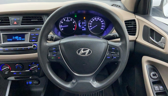 2014 Hyundai Elite i20 MAGNA 1.2, Petrol, Manual, 36,987 km, Steering Wheel Close Up