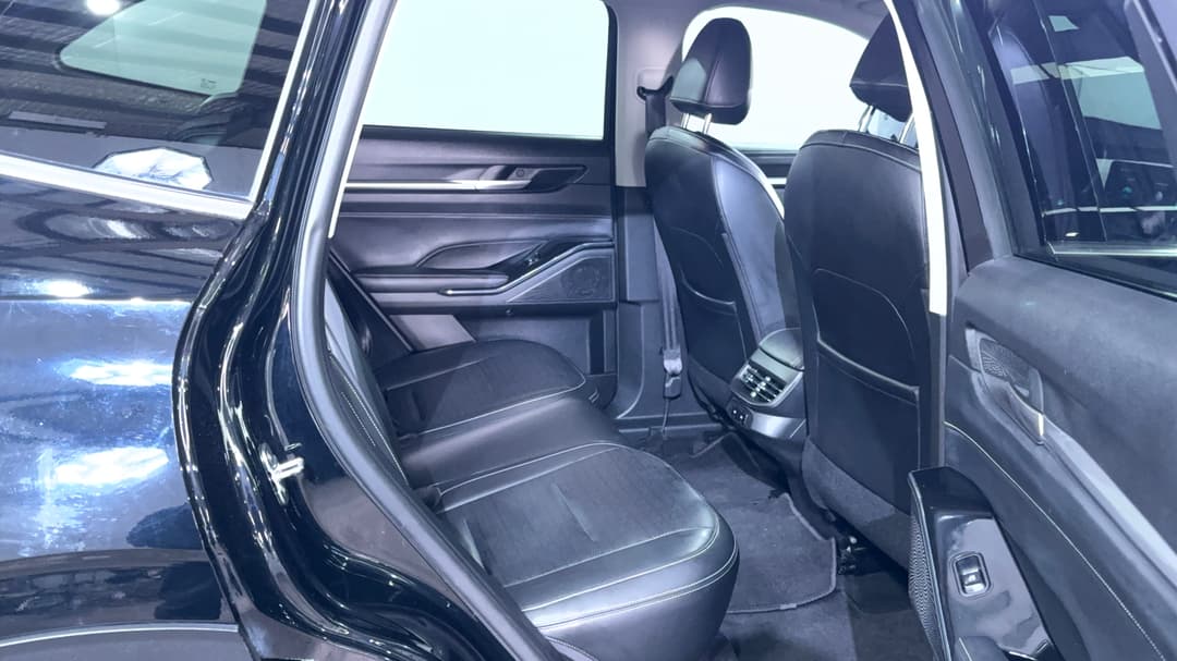 2021 GWM Haval H6 Vanta, Automatic, 82061 km, Right Side Rear Door Cabin View