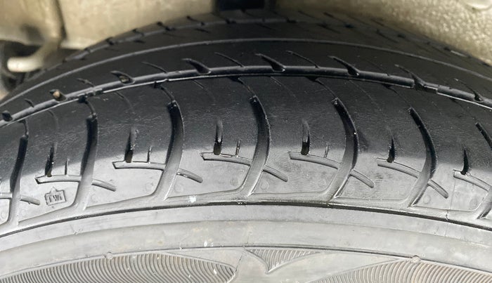 2019 Maruti Celerio VXI d, Petrol, Manual, 16,268 km, Right Rear Tyre Tread
