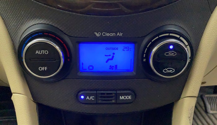 2014 Hyundai Verna FLUIDIC 1.6 VTVT SX AT, Petrol, Automatic, 55,030 km, AC Unit - Directional switch has minor damage