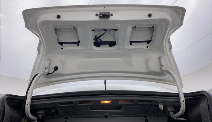 2019 Volkswagen Ameo Trendline 1.0, Petrol, Manual, 77,643 km, Boot Door Open