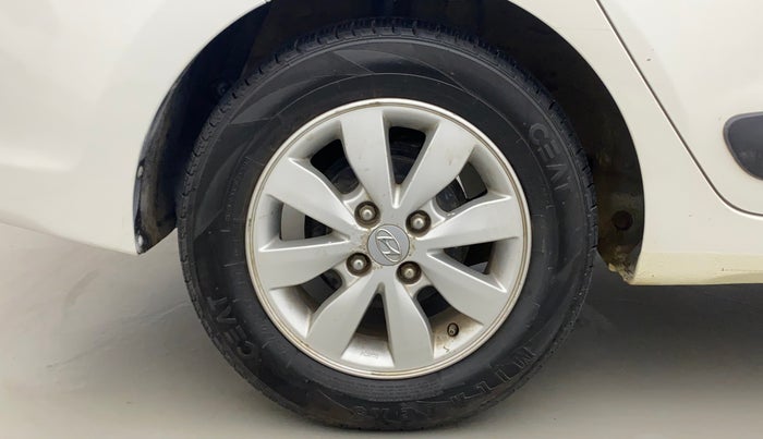 2016 Hyundai Xcent SX 1.2, Petrol, Manual, 57,043 km, Right Rear Wheel