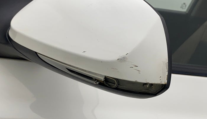2016 Hyundai Xcent SX 1.2, Petrol, Manual, 57,043 km, Left rear-view mirror - Indicator light not working